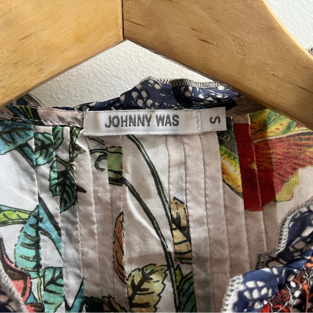 JOHNNY WAS silk blouse - Picture 4 of 7